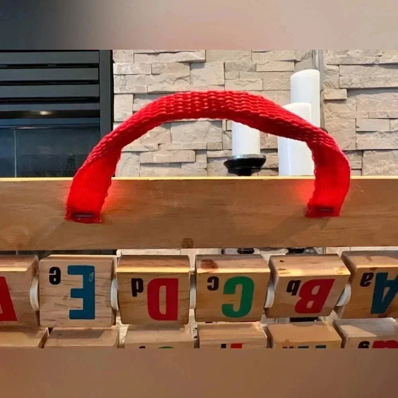 EDDU TOY | Wooden ABC & shapes hanging board - Picture 5 of 8